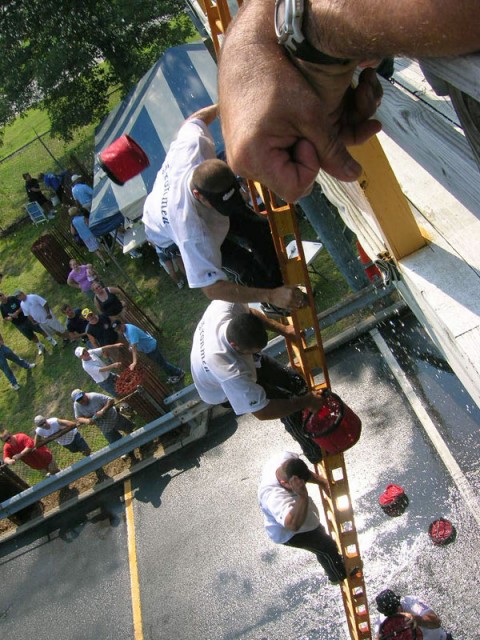 Pumping buckets 8/25/07